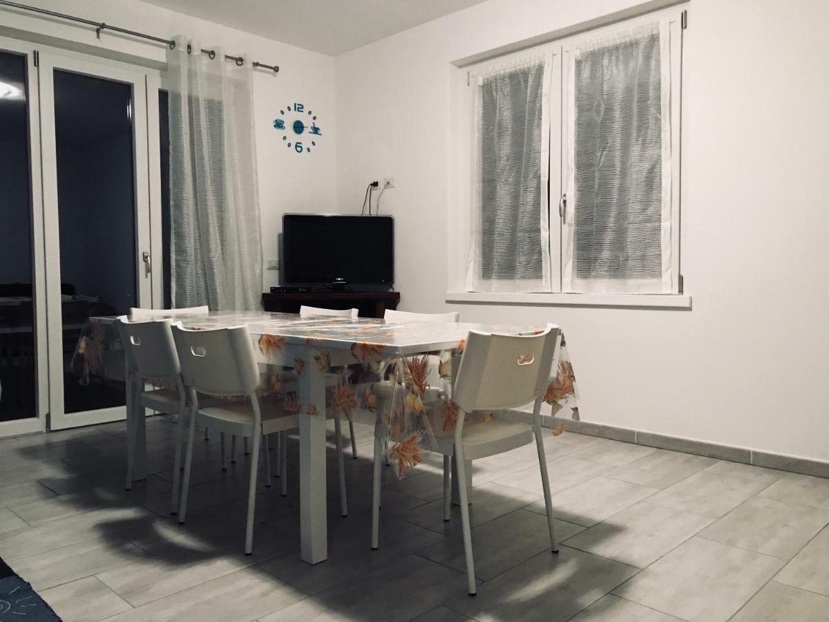 Residenza Christian Apartment Gravedona Luaran gambar